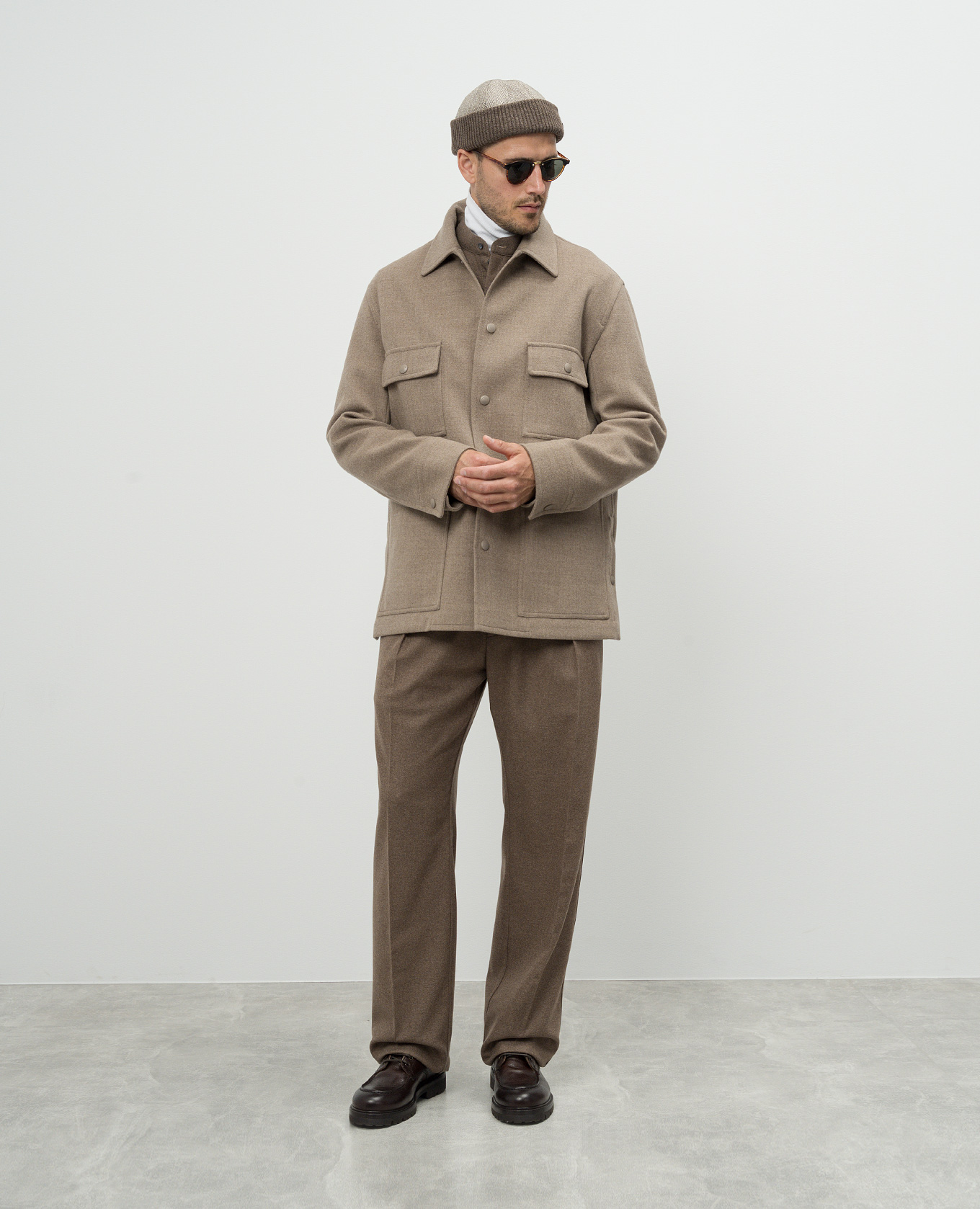 Loro Piana - Бежевая куртка из шерсти FAO3108 купить в Symbol