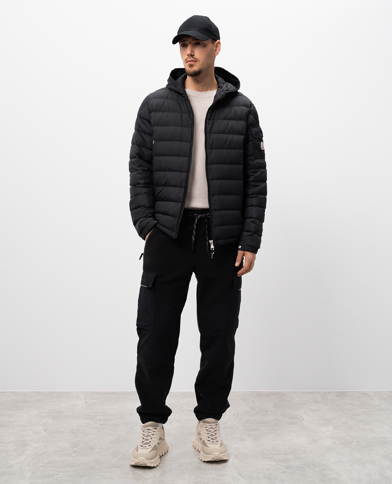 Moncler Grenoble - Чорні спортивні штани з логотипом